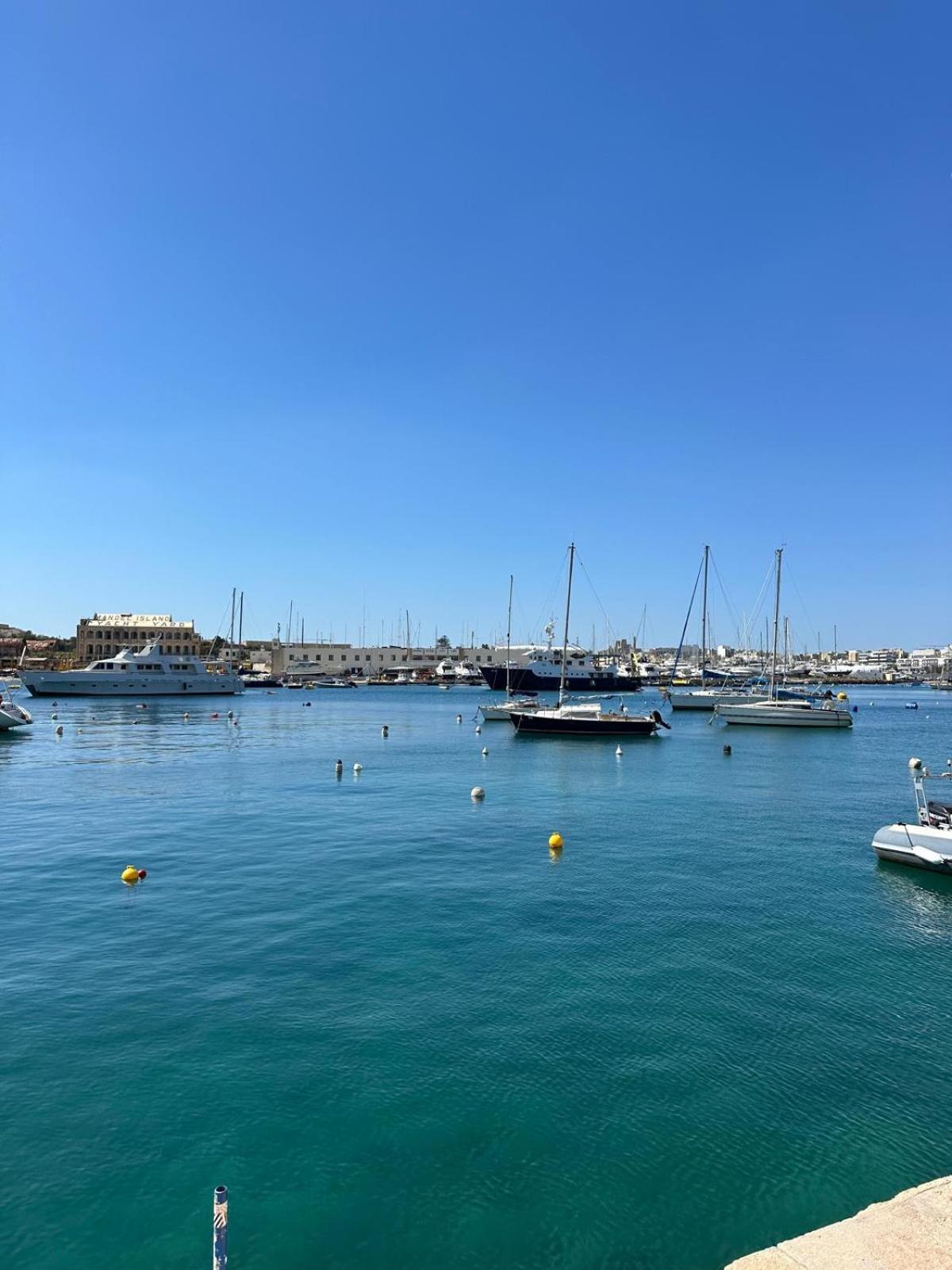 Modern Sliema Apartment Near Sea Екстериор снимка